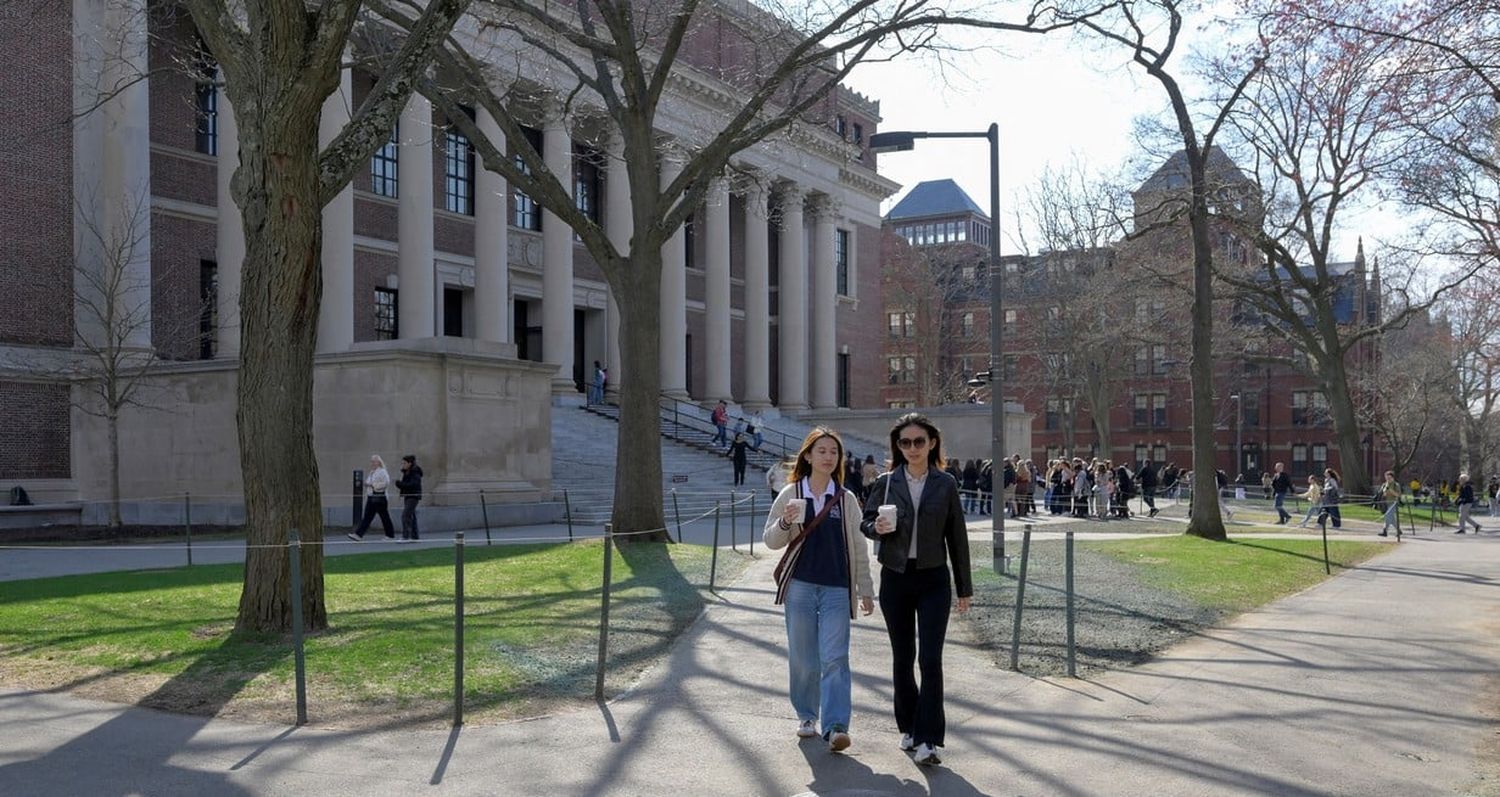 La Universidad de Harvard alberga a alumnos y personal de procedencia internacional.