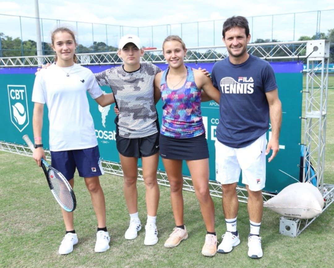 Candela Vázquez compite en Brasil por un lugar en un torneo en Wimbledon