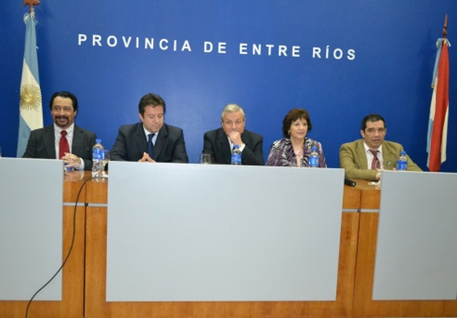 Implementarán en las escuelas un programa de prevención de las adicciones