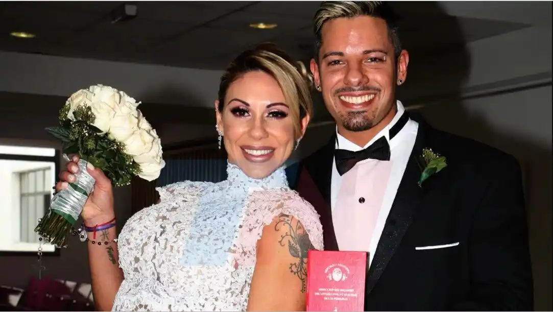 Se casó Mónica Farro... ¡y con alguien que no tiene antecedentes penales!