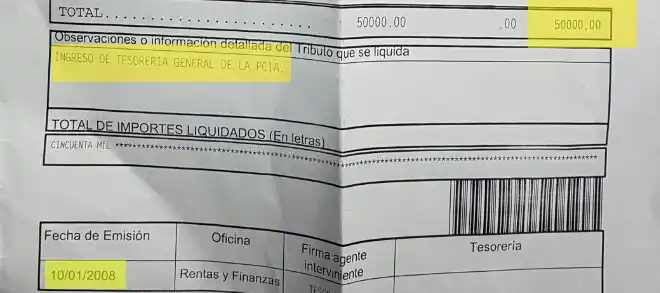 Lunghi mostró recibo por cheque que le dio Scioli