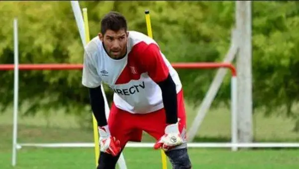 Andujar: “Es un orgullo que un club como Boca se fije en uno”