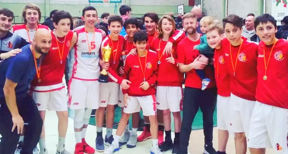 Mar del Plata, dueño del Provincial U13
