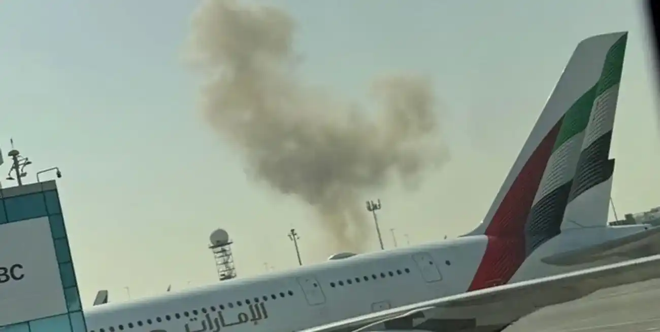 Dos drones cayerón cerca de una de las terminales aéreas más transitadas del mundo