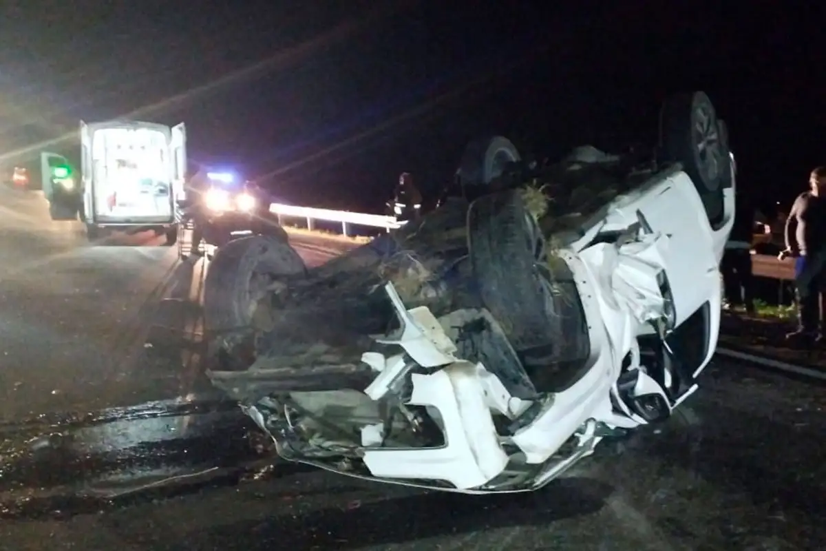 Tragedia en Ruta 12: falleció un joven de 28 años y hay otras 5 personas graves