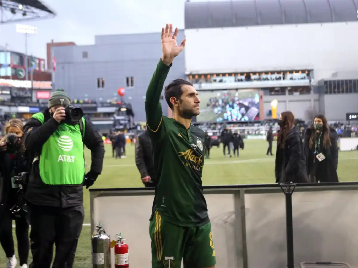 Valeri "está en camino" en su retorno a Lanús