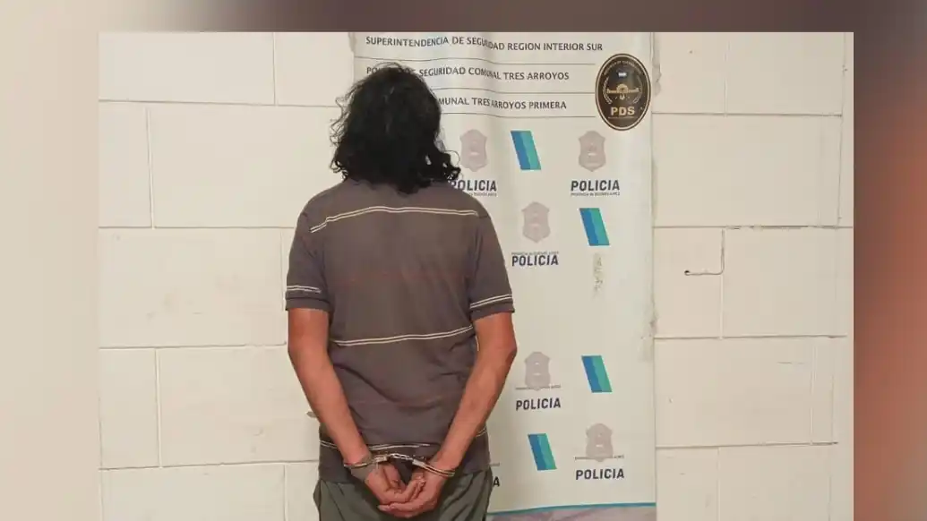 Aprehendido por amenazar a su pareja y dañar su celular con una cuchilla