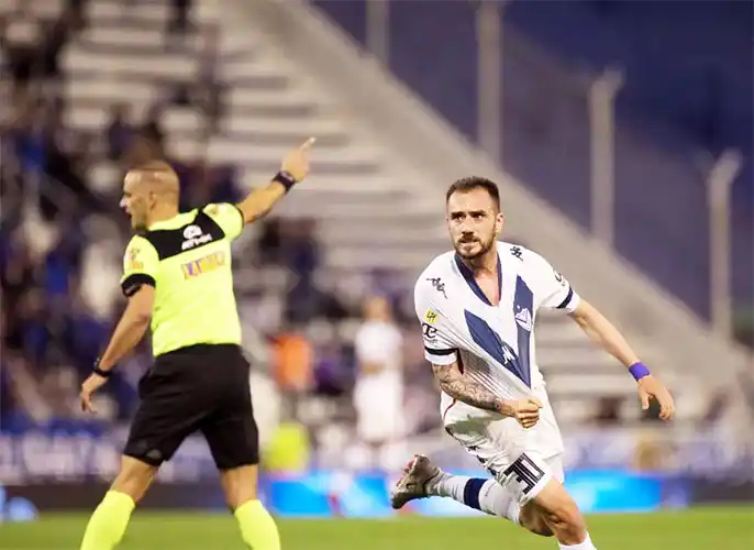 Boca nunca reaccionó y perdió con Vélez