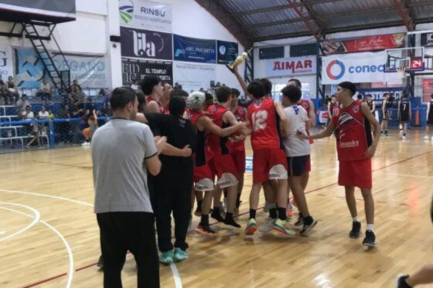 Tercer puesto del U15 de la Rafaelina