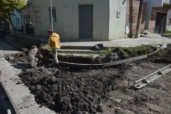 Realizan obras complementarias en calle Domingo Schiaffino