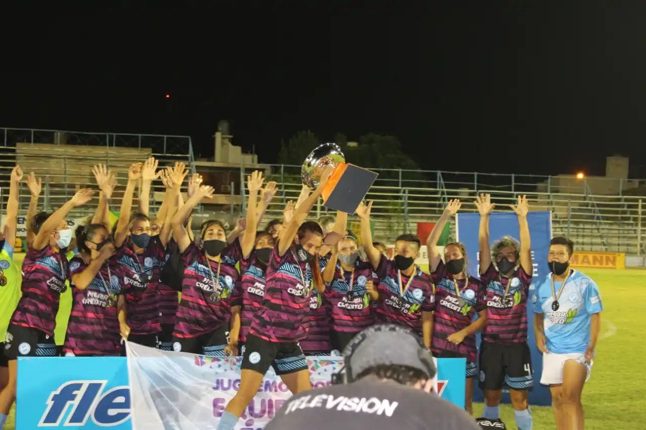 Villa San Carlos se quedó con la Copa "Juguemos por la equidad de Género"