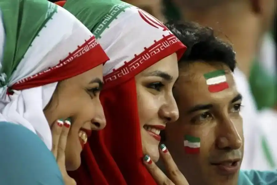 El Gobierno de Irán permitirá a las mujeres presenciar eventos deportivos