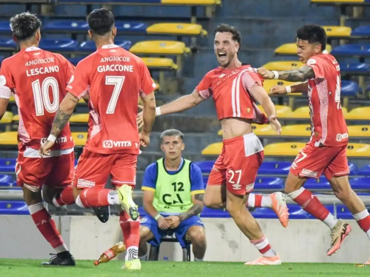El Bicho de la Paternal iniciará la serie el 18/2 en Guayaquil y definirá de local.