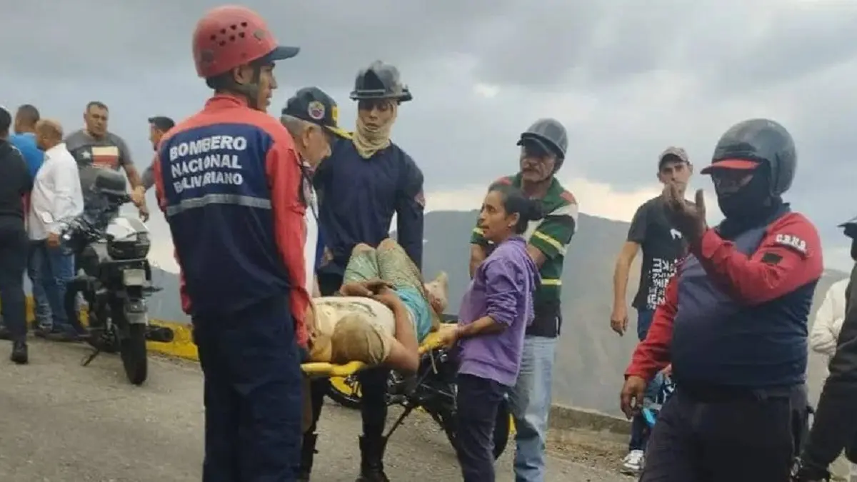 TRÁGICO: cuatro  muertos y tres heridos en un accidente de tránsito en la vía a la COLONIA TOVAR