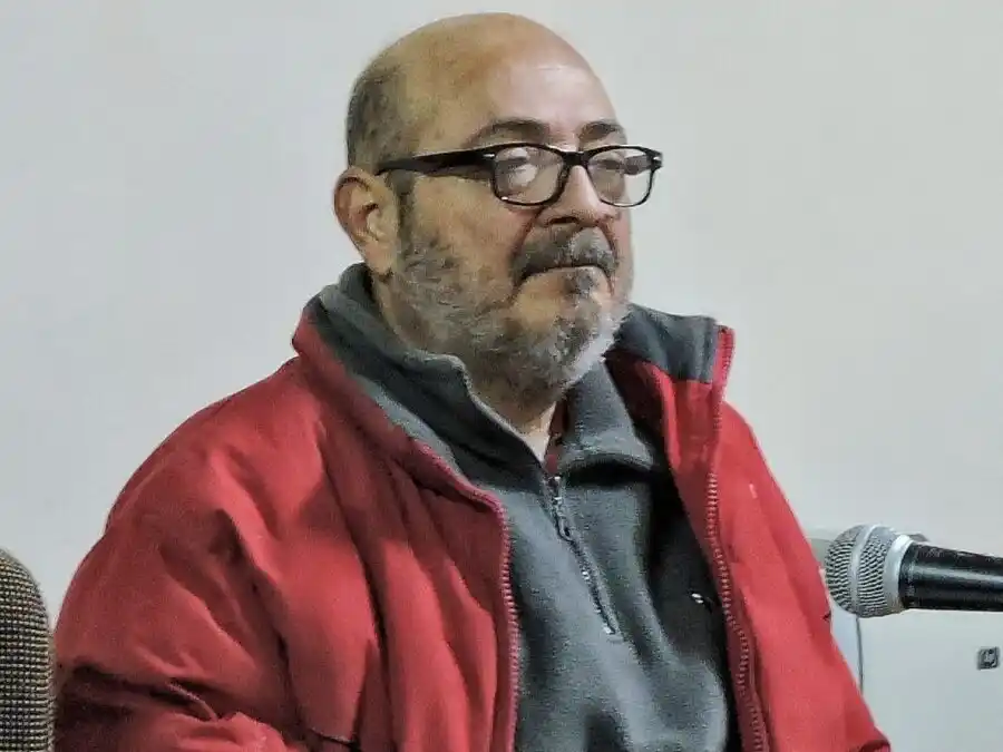 Pirrera no solamente descargó material para sí, sino que distribuyó contenido en innumerables ocasiones.