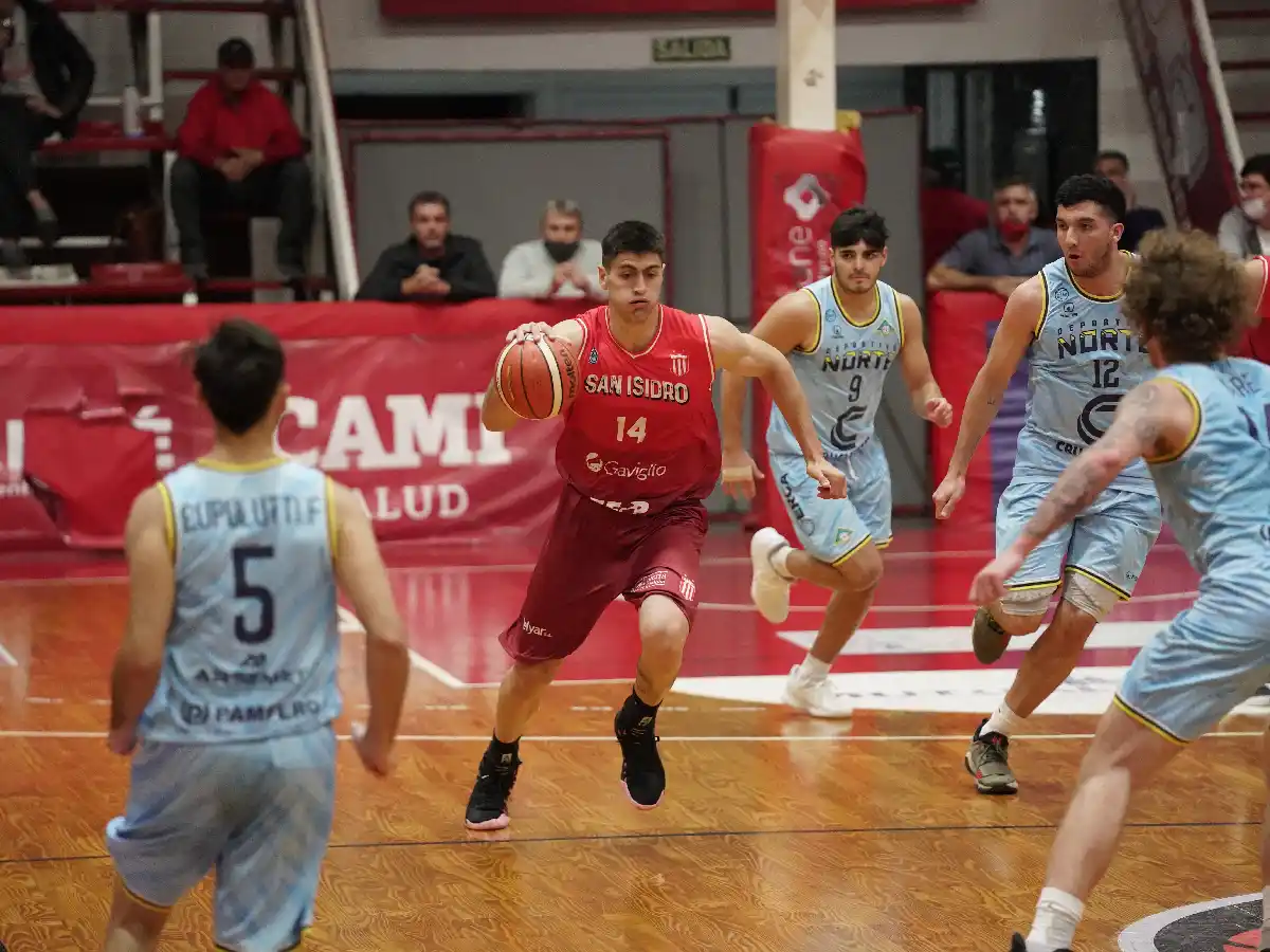Inicia el camino ante su público