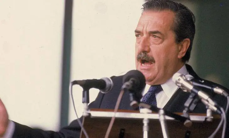 Personalismo versus debate de ideas en el campo de la política
