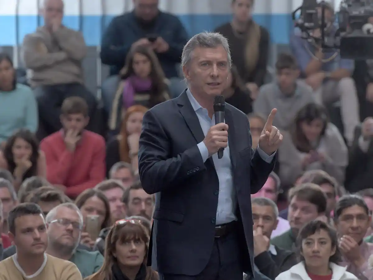 Macri dijo que es su tarea lograr que cada vez más argentinos "decidan quedarse en el país"
