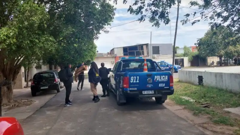 Rosario: ejecutaron a balazos a un hombre a plena luz del día