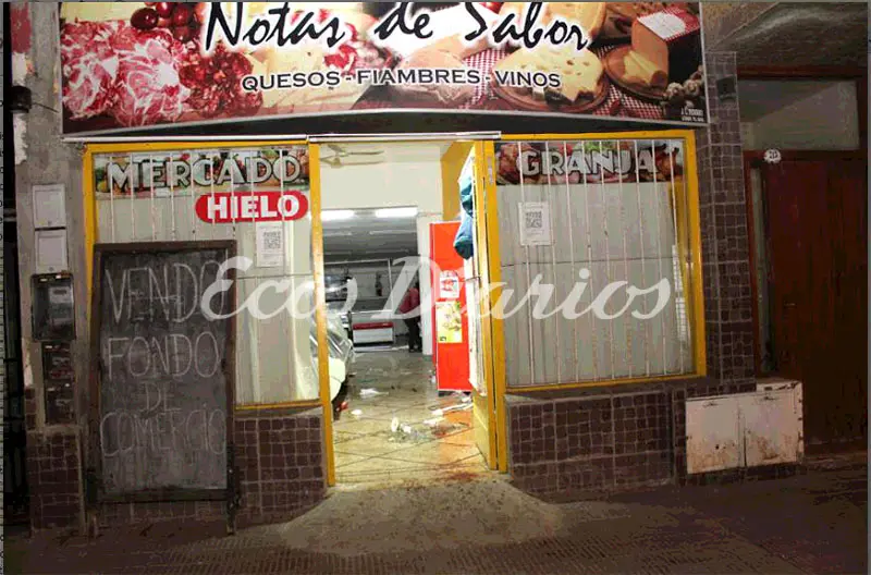Se atrincheró en su negocio, movilizó a la policía y se autolesionó peligrosamente
