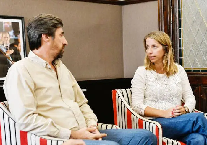 Stratta y Giano ultiman  detalles de la Asamblea  Legislativa del sábado