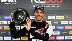 En Uruguay, la pole se la quedó Rossi