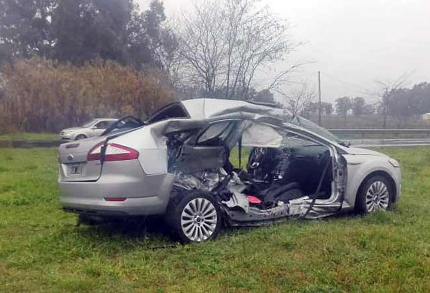 Sigue siendo grave el estado de salud del conductor  del auto del trágico accidente en la Ruta Nacional 3