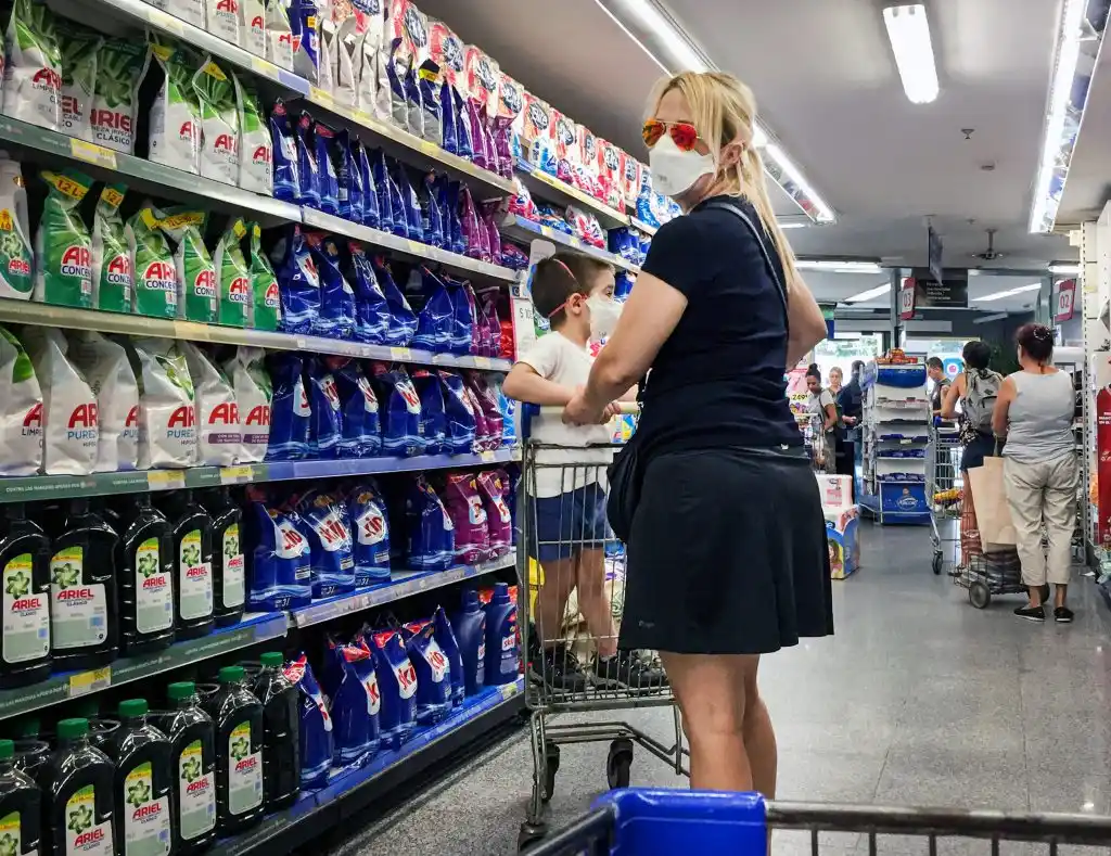 El índice de precios al consumidor subió 3,3 por ciento durante el mes de marzo