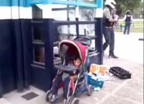 Tucumán: saquearon, huyeron y se olvidaron a su bebé