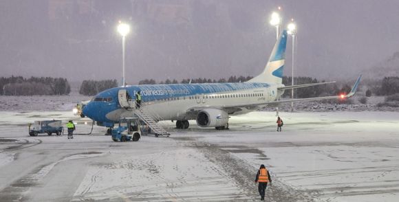 Sindicatos aeronáuticos rechazan «rotundamente» propuesta salarial de Aerolíneas Argentinas