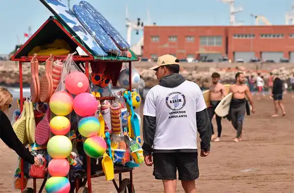 Por primera vez, trabajadores ambulantes elegirán autoridades gremiales a través del voto