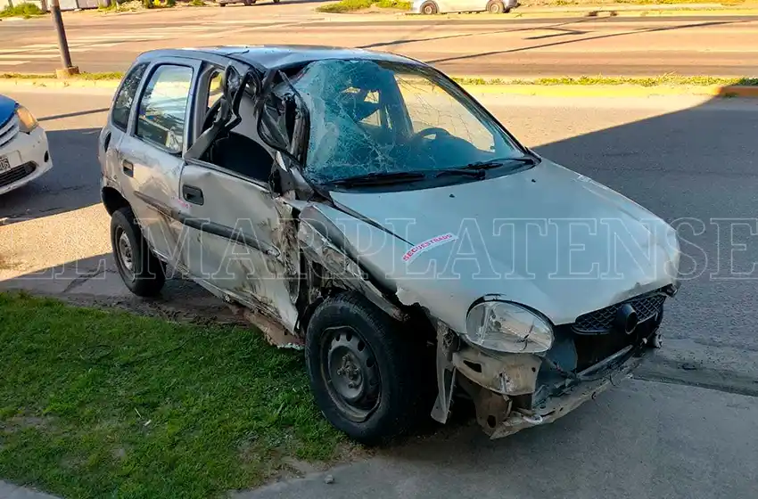 Borracho chocó con un camión, rozó otro auto y le secuestraron el vehículo