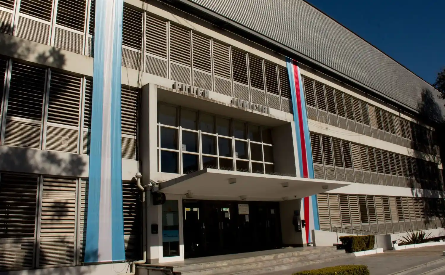 El STJ repudió la amenaza recibida en los Tribunales de Concepción del Uruguay