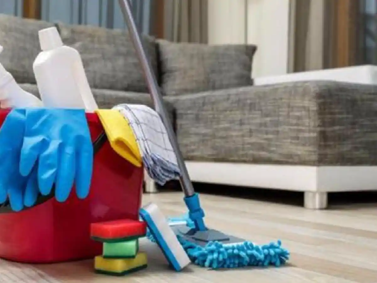 Gobierno oficializa aumento salarial del 30% para el personal doméstico