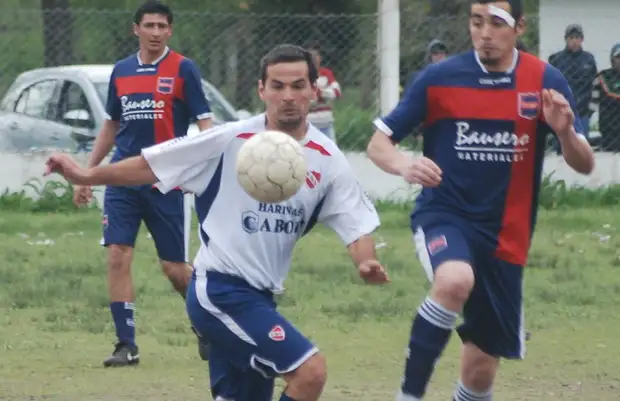 Fútbol provincial: Defensores juega un amistoso ante Achirense