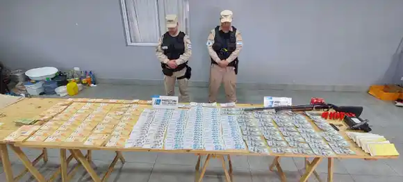 Prefectura secuestró más de 200 millones de pesos y armas en operativos contra la explotación laboral en Batán