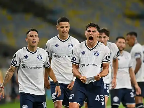 Independiente Rivadavia recibe a La Guiara