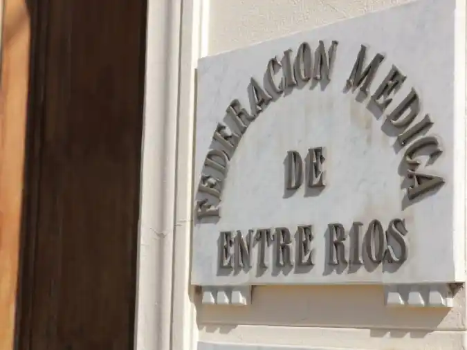 La Federación Médica pretende reunirse con Frigerio para destrabar conflicto con el Iosper