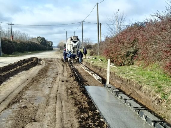 El Municipio avanza con obras de infraestructura vial en María Ignacia y Gardey