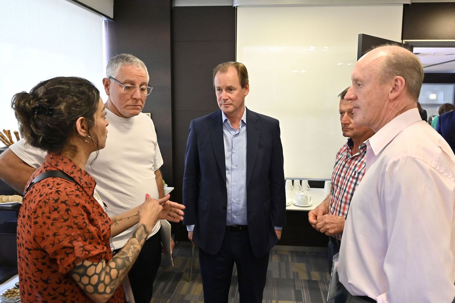 Se concretaron ventas por 400 toneladas de miel y acuerdos para comercializar propóleo