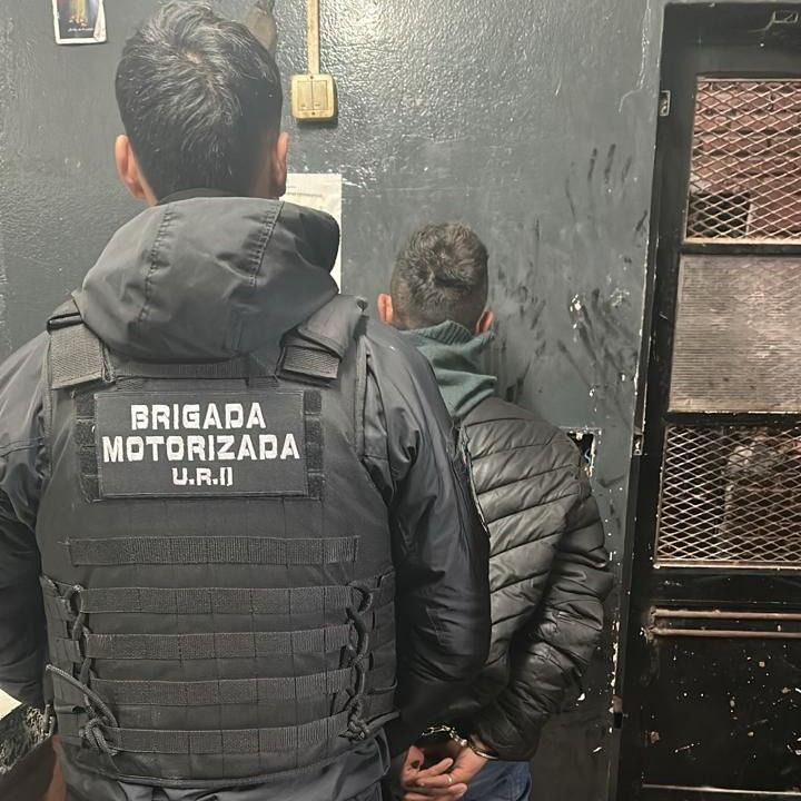 Insólito: fue a la iglesia y antes de irse descubrió que le habían robado el celular y la billetera
