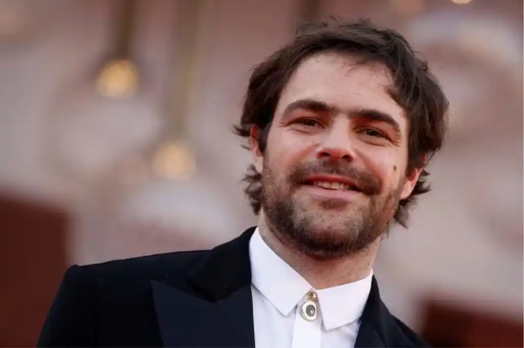 Peter Lanzani