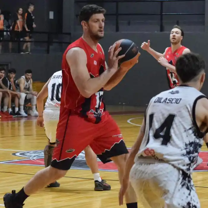 Independiente debuta ante Regatas en Tres Arroyos