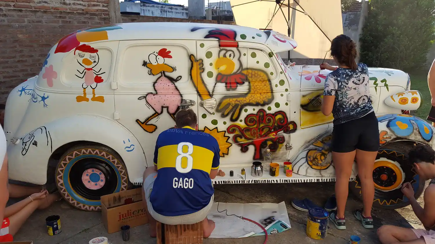 Intervienen un Chevrolet de los años 30