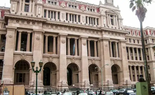 
Confirman que todos los funcionarios que ingresen al Poder Judicial en 2017 pagarán Ganancias