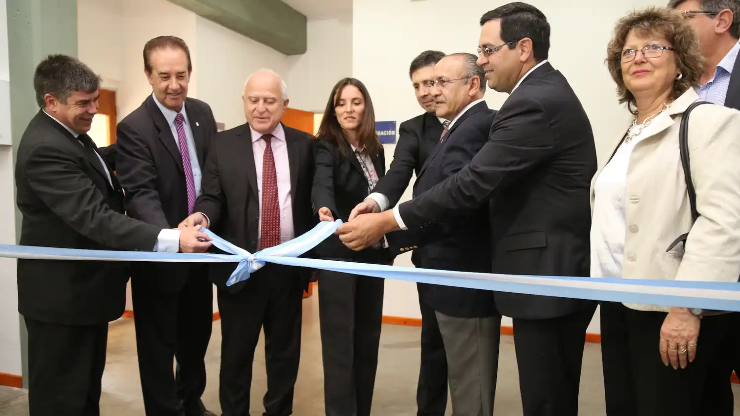 Lifschitz inauguró un laboratorio en Reconquista