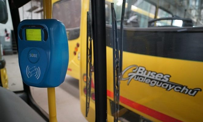 Piden actualizar los datos de la tarjeta SUBE a los usuarios de colectivos en Gualeguaychú