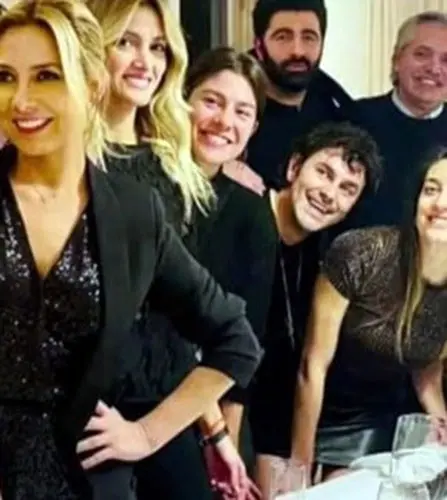 Ante una lastimosa comedia de enredos