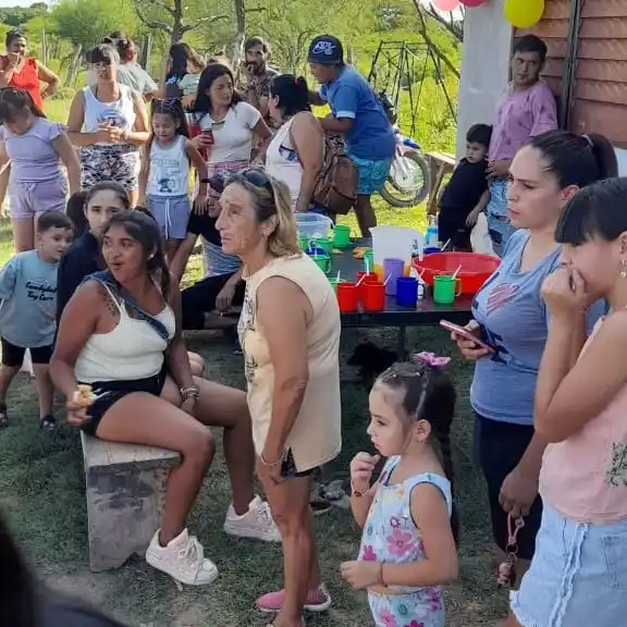 Los Reyes Magos llevaron alegría a más de 850 niños gualeyos