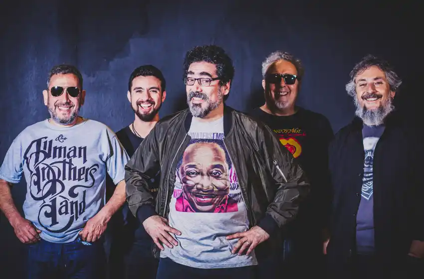 La Mississipi desembarca en Rosario